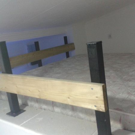 Small Apartment Private Bathroom Strong Wi-Fi Belgrado Exterior foto